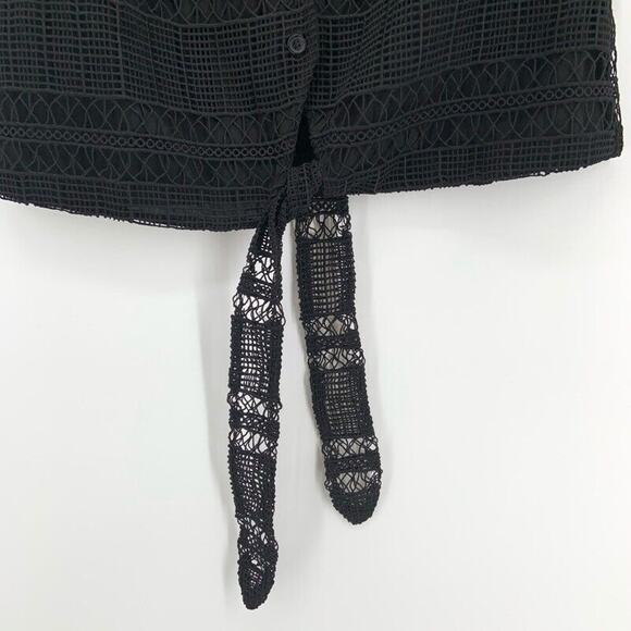 Tularosa Crochet Lace‎ Blouse Womens S Revolve Black Button Dainty Coquette NWOT - Picture 3 of 9